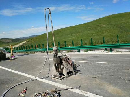 鞍山公路地基基础注浆加固